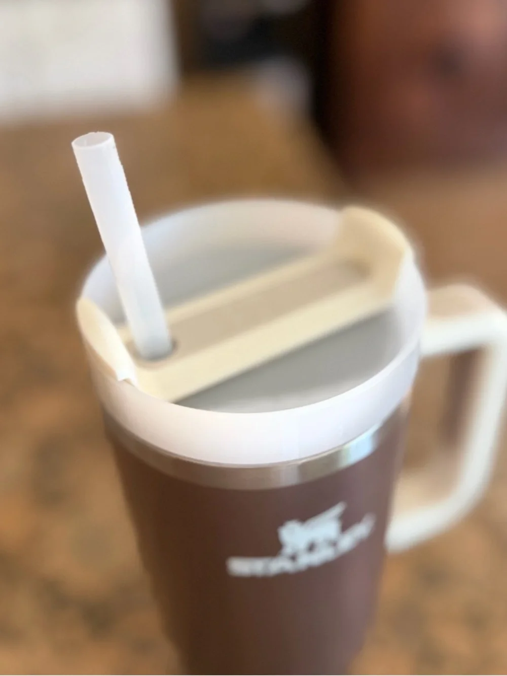 Stanley Quencher H2.O flowstate tumbler in rose quartz 40 floz - Picture 8 of 11